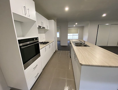 571 Lyne Street, Lavington, Riverina, 4房, 2浴, House