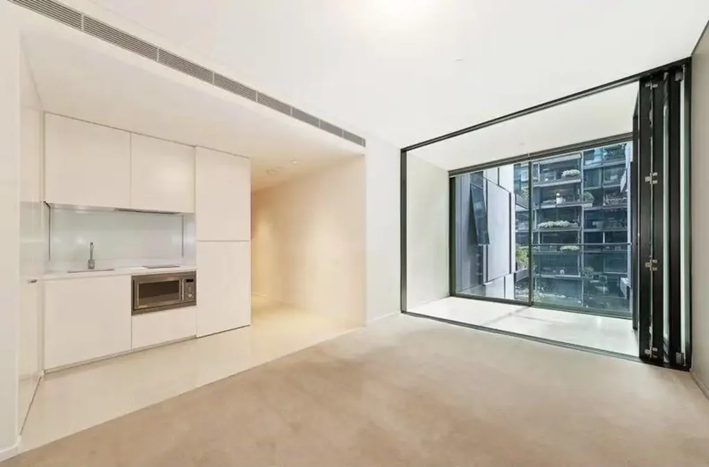 2-3 months Lease only |  Furnished | Studio | 1 Bath