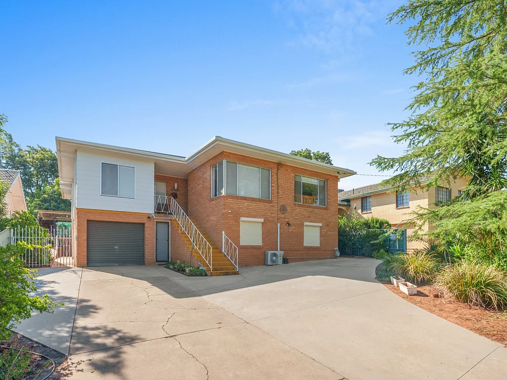 32 Ross Crescent, Griffith, NSW 2680