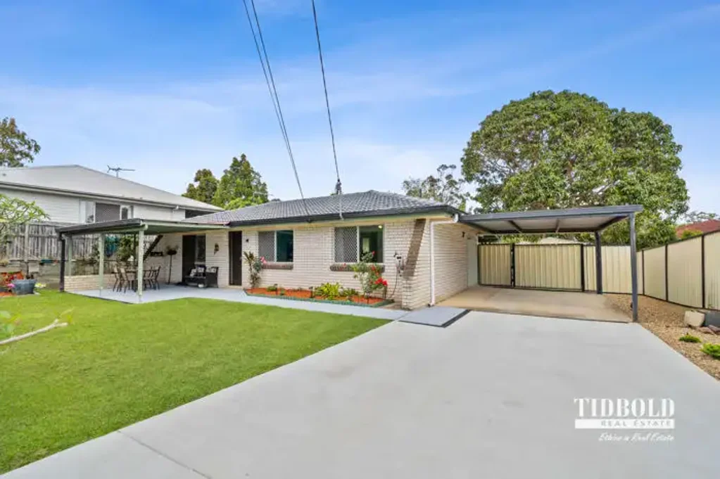 Capalaba 3房 宽敞空间、私密性与日常便利！ BY PRIVATE INSPECTION ANYTIME - CALL NOW 32076000 24/7