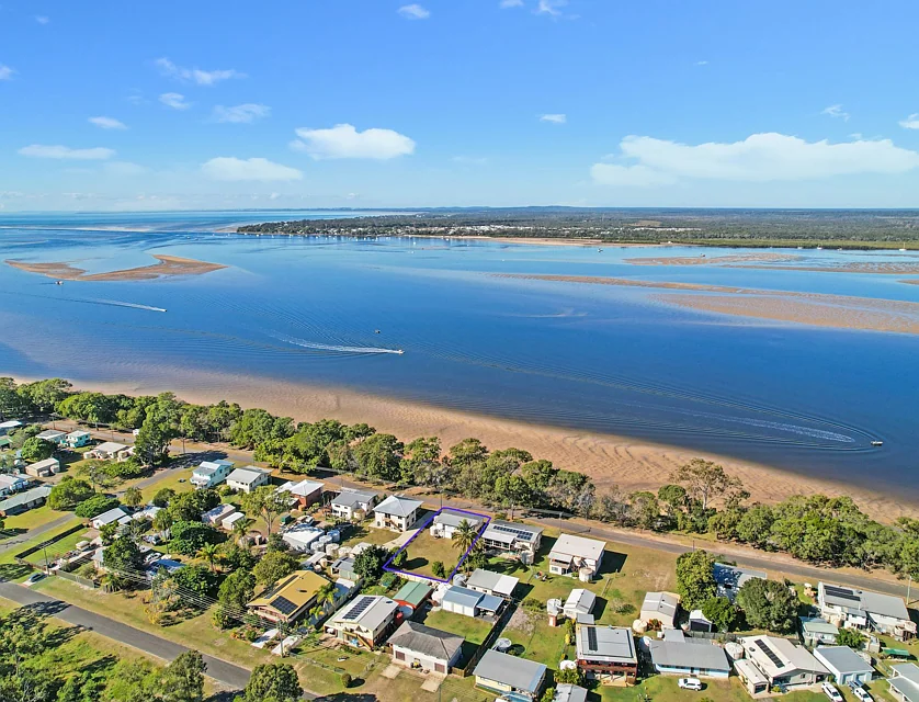 21 Esplanade Walkers Pt., Woodgate, Wide Bay, 3 Kuwarto, 2 Banyo, House