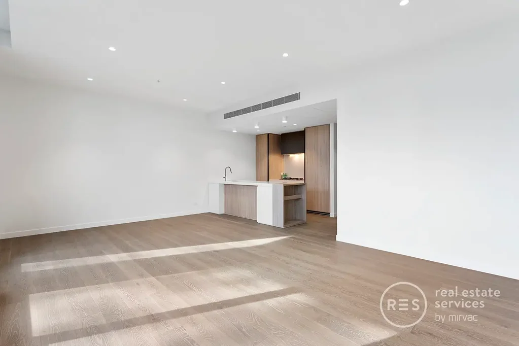 Refined Living with Courtyard Charm in Tullamore Estate