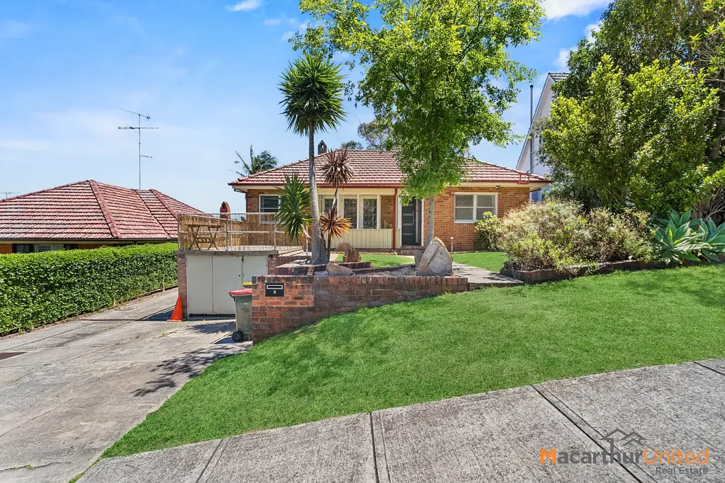8 Lilian Street, Campbelltown, NSW 2560