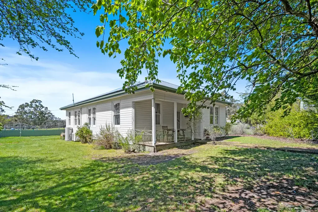 Sandfly 4ਬੈੱਡਰੂਮ Renovated country home with arena & established agistment on 3.5 hectares