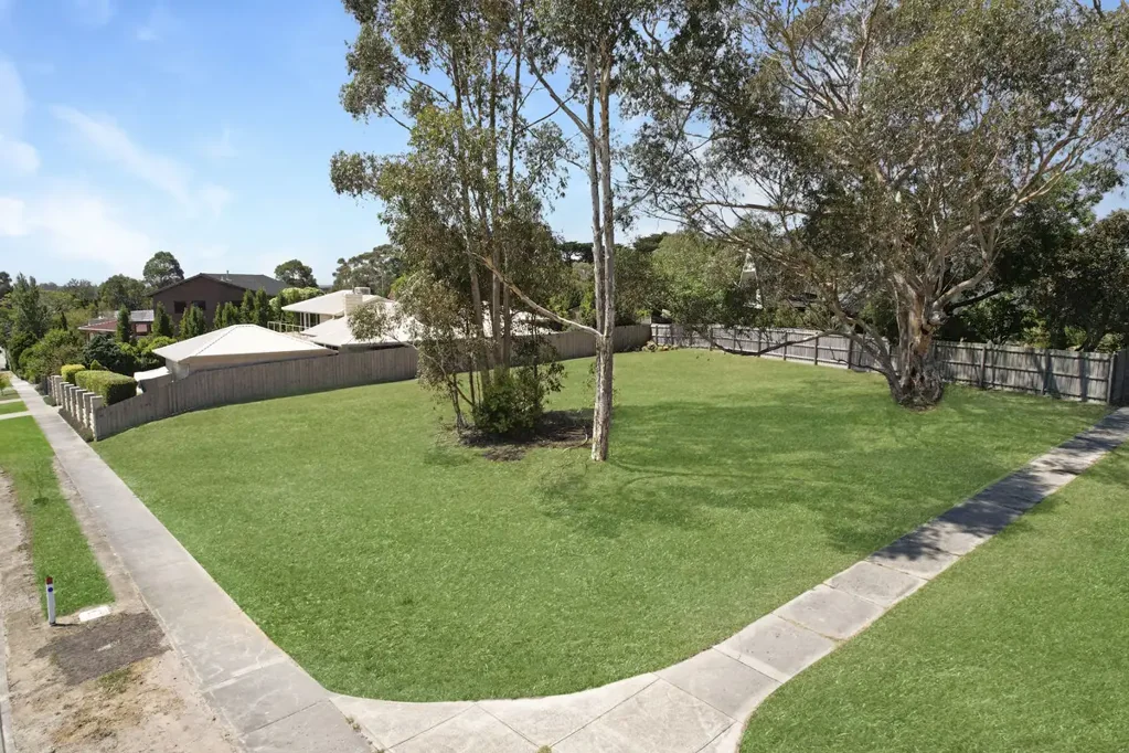 Frankston South Build Your Dream Home with Bay & City Views