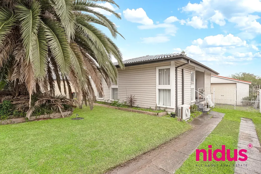 Whalan 3ਬੈੱਡਰੂਮ Renovated Family Home with Future Potential