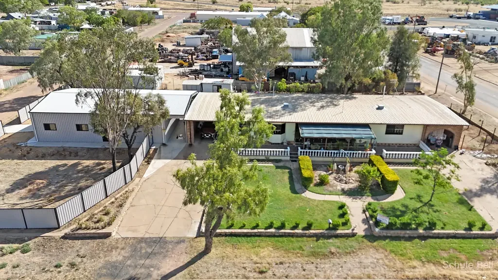 1 Pelican St, Longreach, QLD 4730