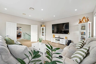 21 Dawood Place, The Gardens, Manukau City