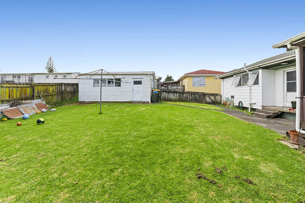 104 Hyperion Drive, Randwick Park, Manukau City, Auckland