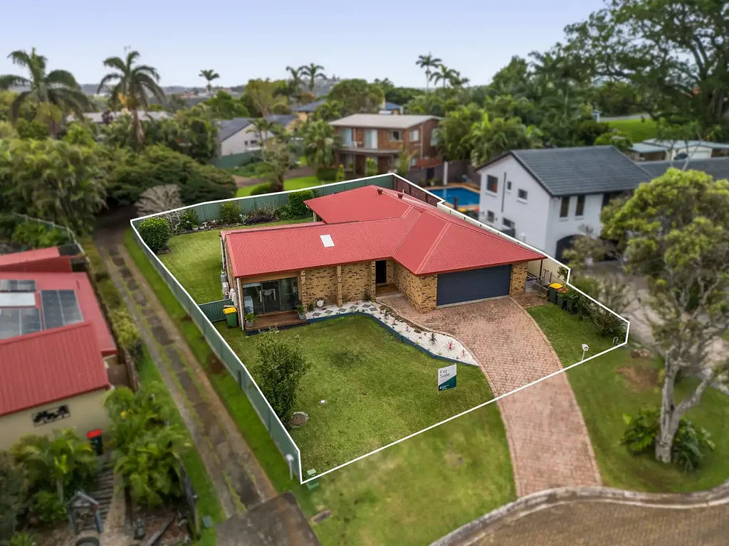 6 COOLABAH COURT, Banora Point, NSW 2486