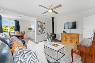 2 Undine Street, Pakuranga, Manukau City