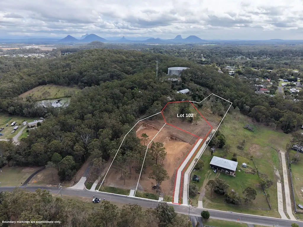 Elimbah Lot 102 -  3,086m²