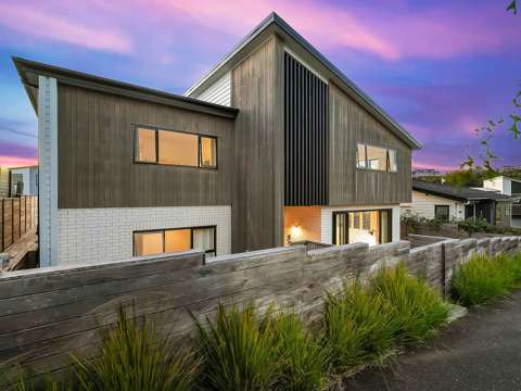 Long Bay 5 Bedroom Spacious Family Living Near Long Bay Beach