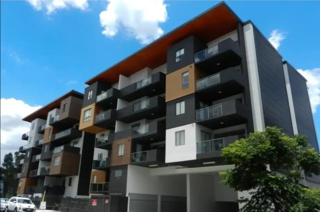 Modern 2 Bedroom Apartment 1 Bathroom for Rent - Prime Location in Kelvin Grove
