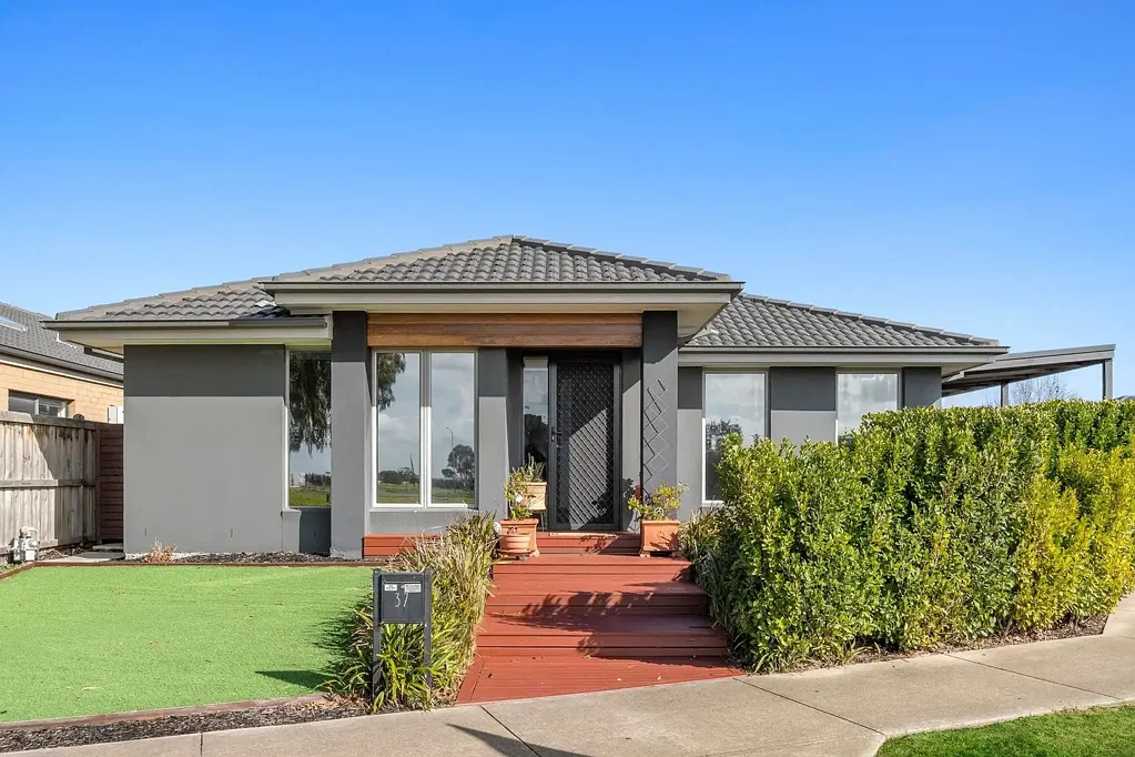 37 Compass Way, Mount Duneed, VIC 3217