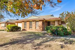 2/16 Yungana Place, Glenfield Park