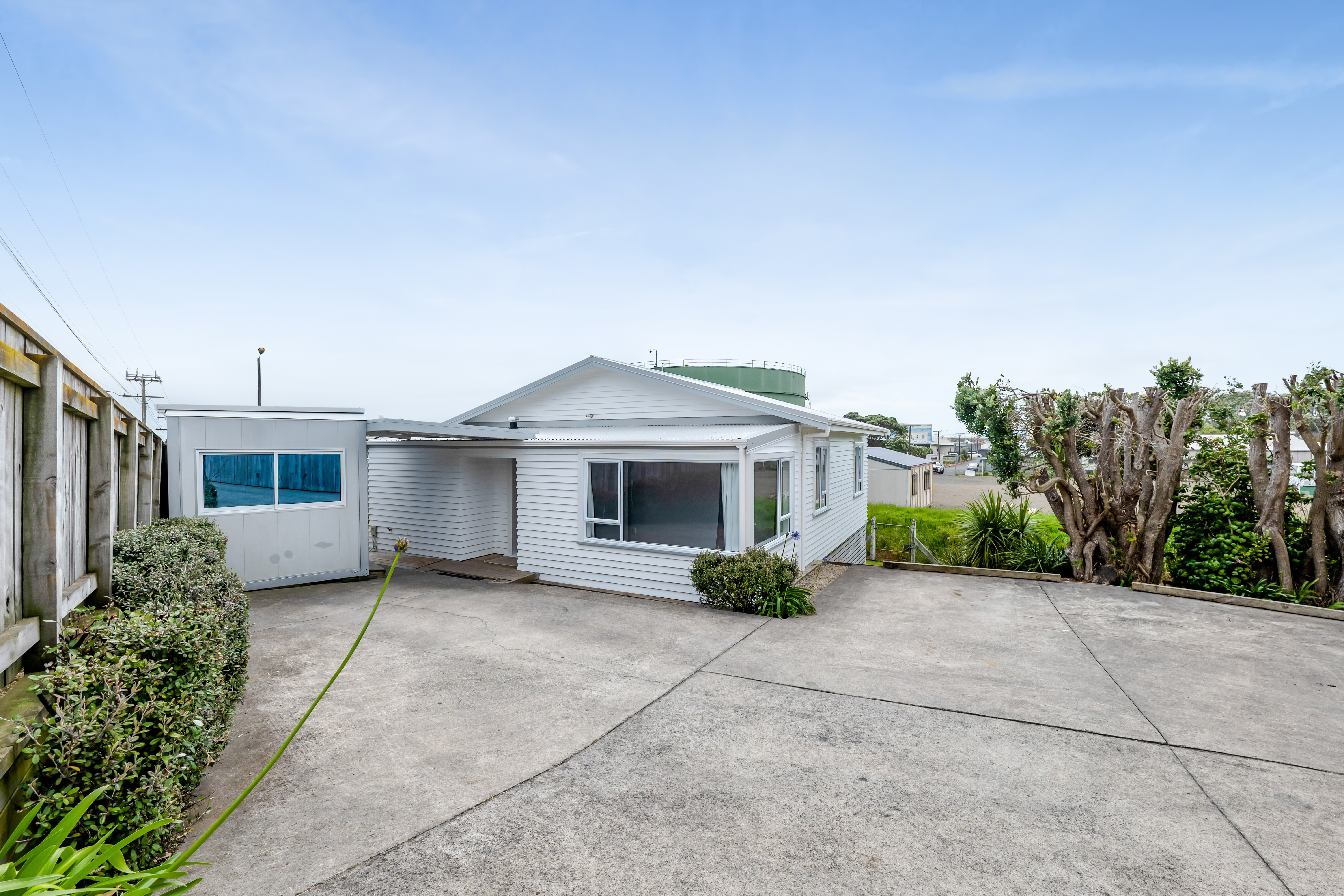 23a Ngamotu Road, Moturoa, New Plymouth, 3 Schlafzimmer, 1 Badezimmer, House