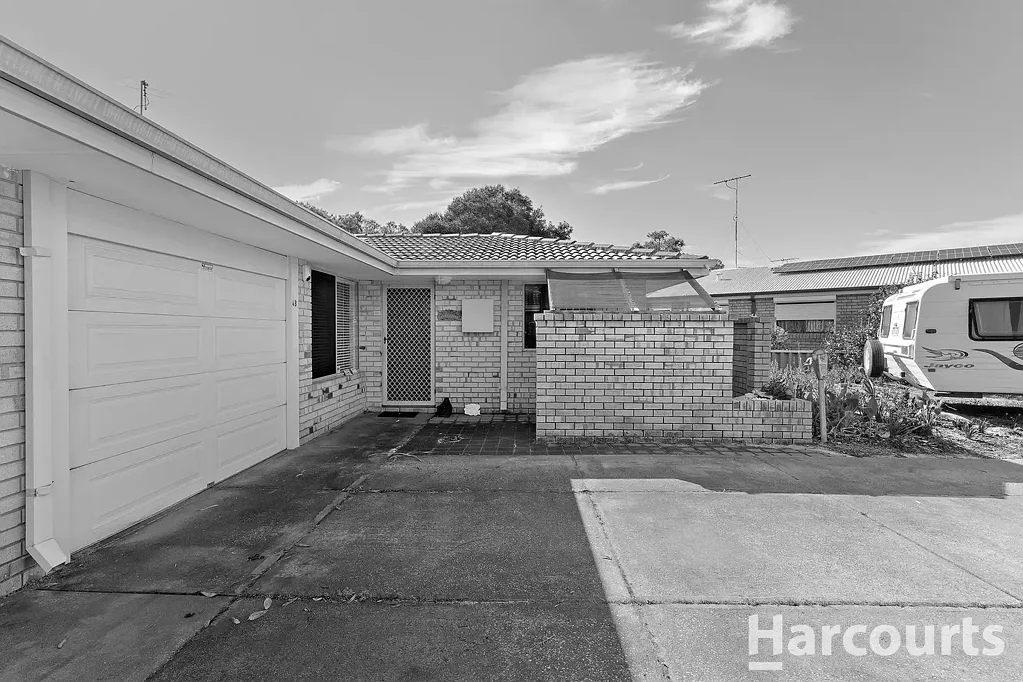 2/4 Shelley Cove, Greenfields, WA 6210