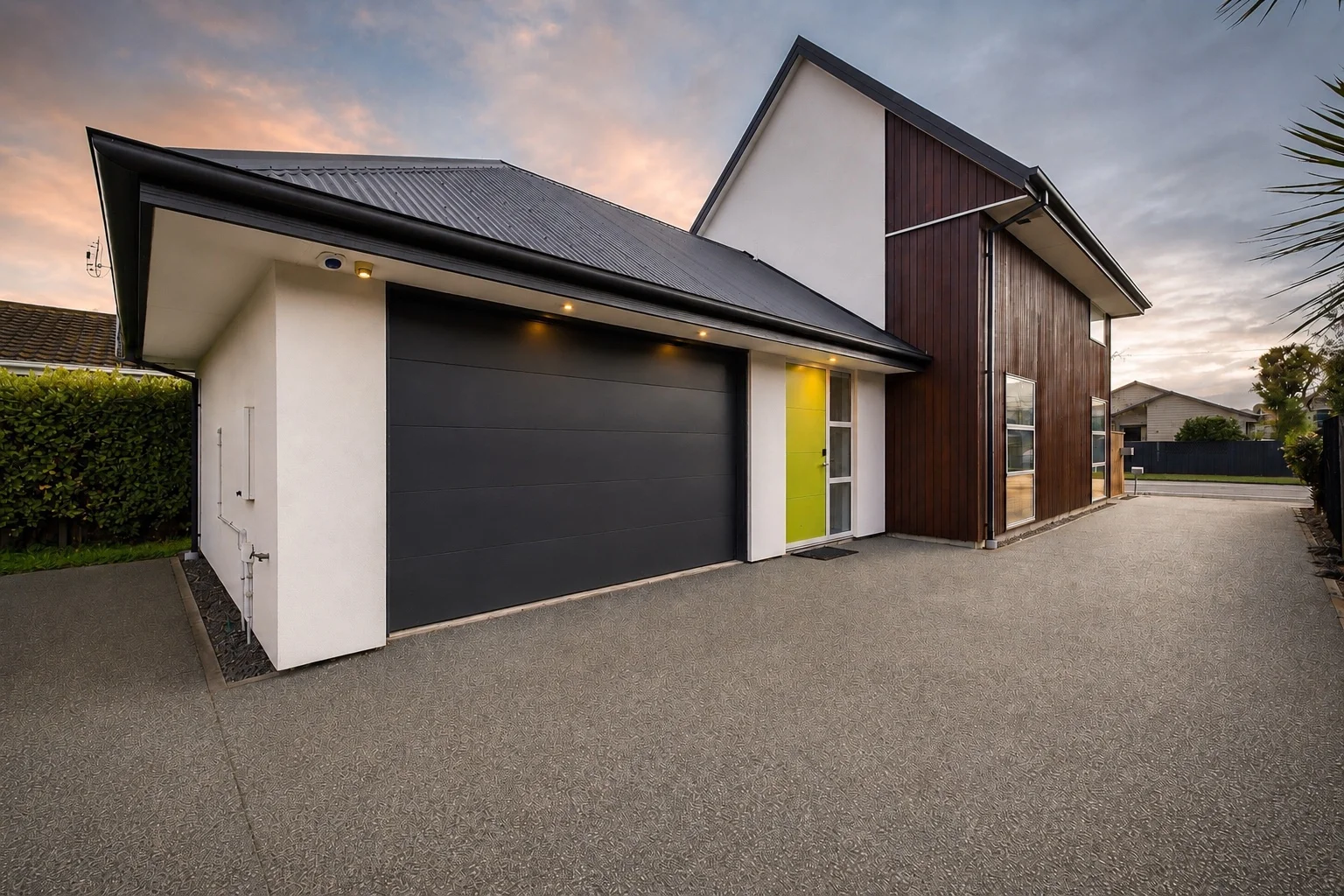 Saint Albans 3部屋 Standalone Living, Extra Space Where It Counts
