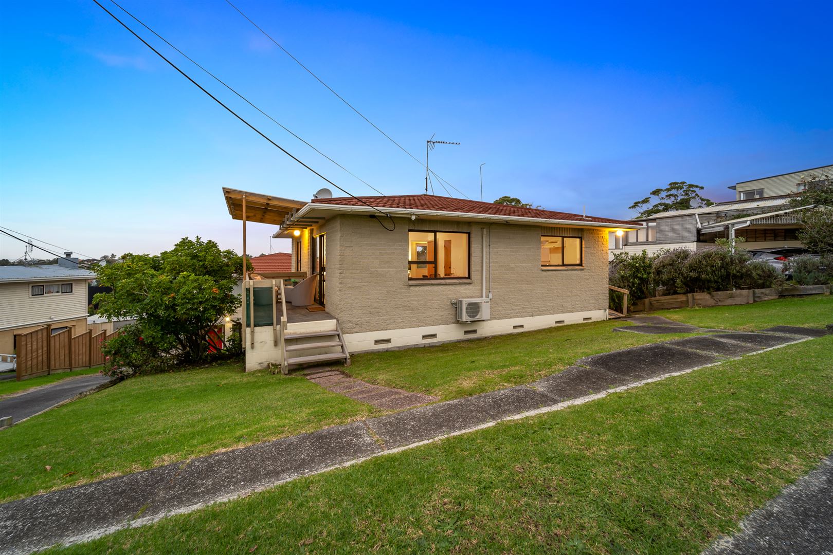 1/33 Deep Creek Road, Waiake, Auckland - North Shore, 2房, 0浴