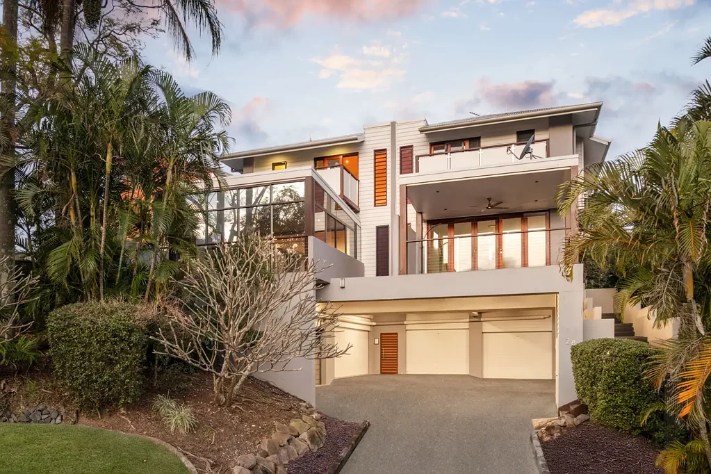 1/28 Central Avenue, Indooroopilly, QLD 4068