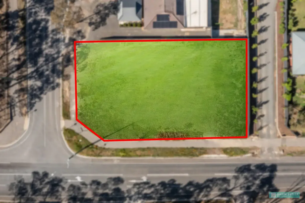 Strathfieldsaye Outstanding 1,135m2 block in blue chip locale of Strathfieldsaye