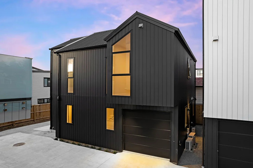 Highland Park 4房  Motivated Vendor - Priced to Sell