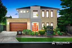 83 Lennon Boulevard, Point Cook