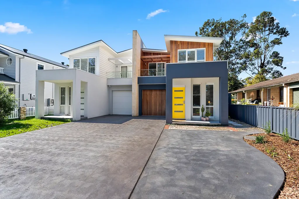 Vincentia 4 Bedroom CONTEMPORARY COASTAL LUXURY