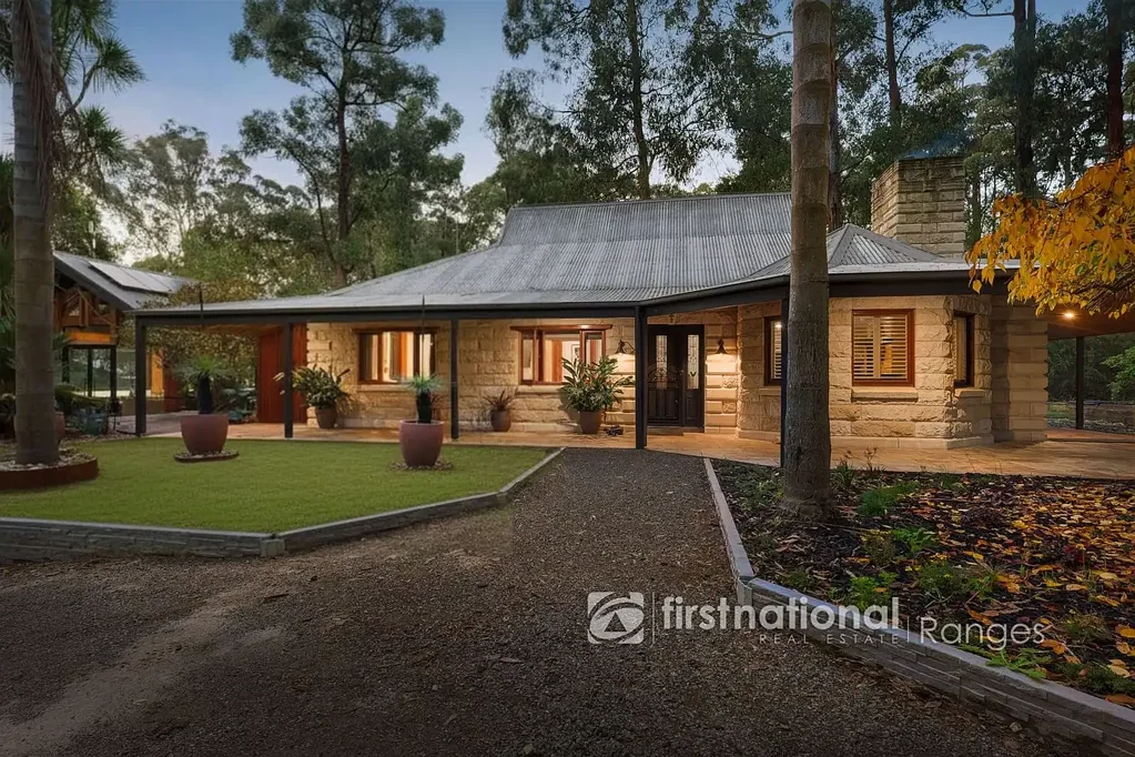 Cockatoo 4Habitaciones A Landmark Hills Estate of Distinction, on 1.4 acres.