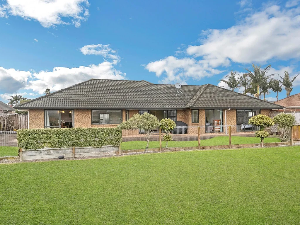 25 Castlehill Court, Wattle Downs
