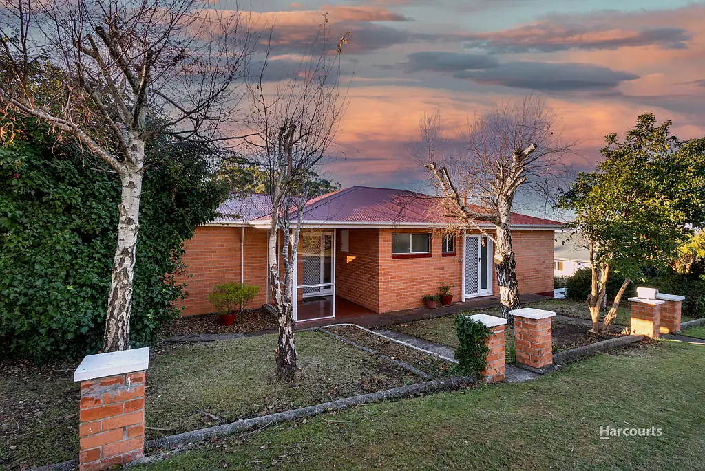 6 Long Street, Penguin, TAS 7316