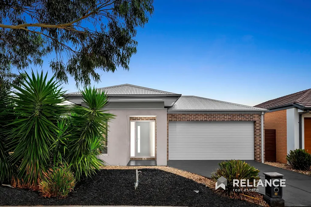 60 Seagrass Crescent, Point Cook, VIC 3030