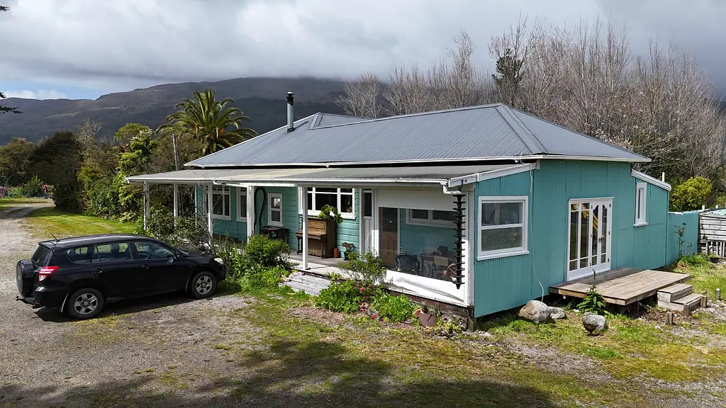 Westport 8部屋 Premium Home & Income Opportunity