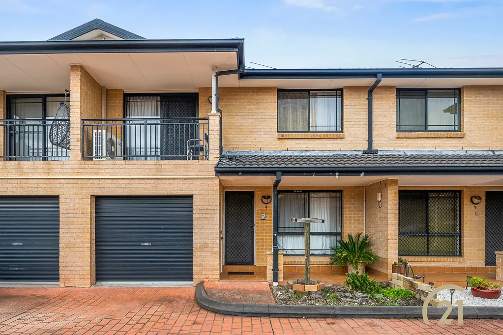 Fairfield Heights 3房 优越地段，低维护生活 Low-Maintenance Living In A Prime Location