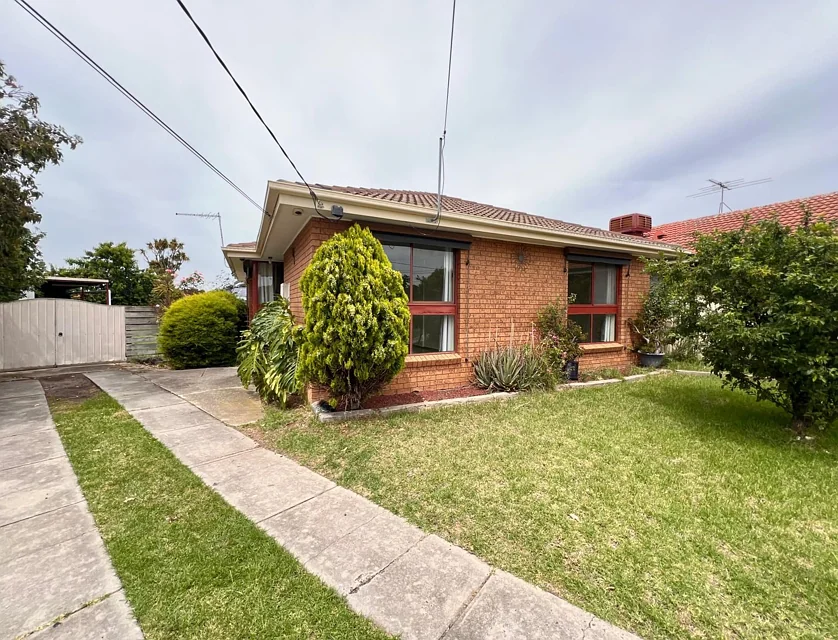 54 Chester Crescent, Deer Park, Western Melbourne, 3 ਕਮਰੇ, 1 ਬਾਥਰੂਮ, House