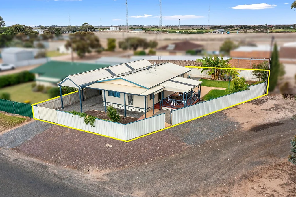 22 Emerson Street, Port Hughes, SA 5558