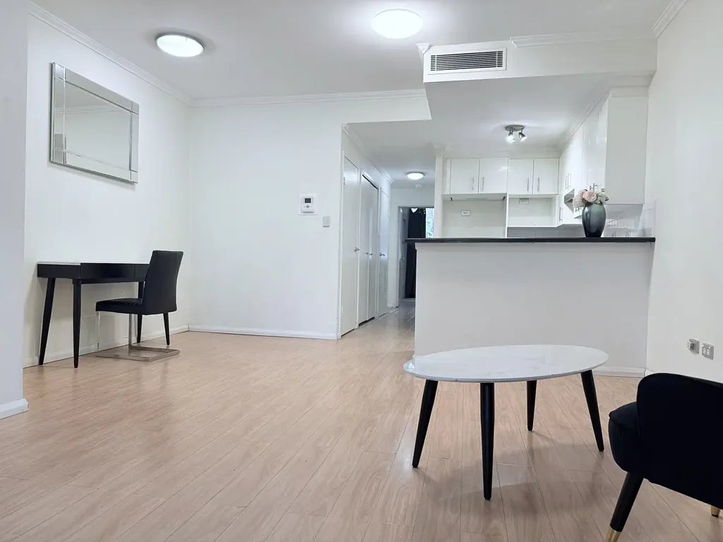 Ashfield 2 Bedroom Highly Convenience Modern 2 Bedroom Apartment