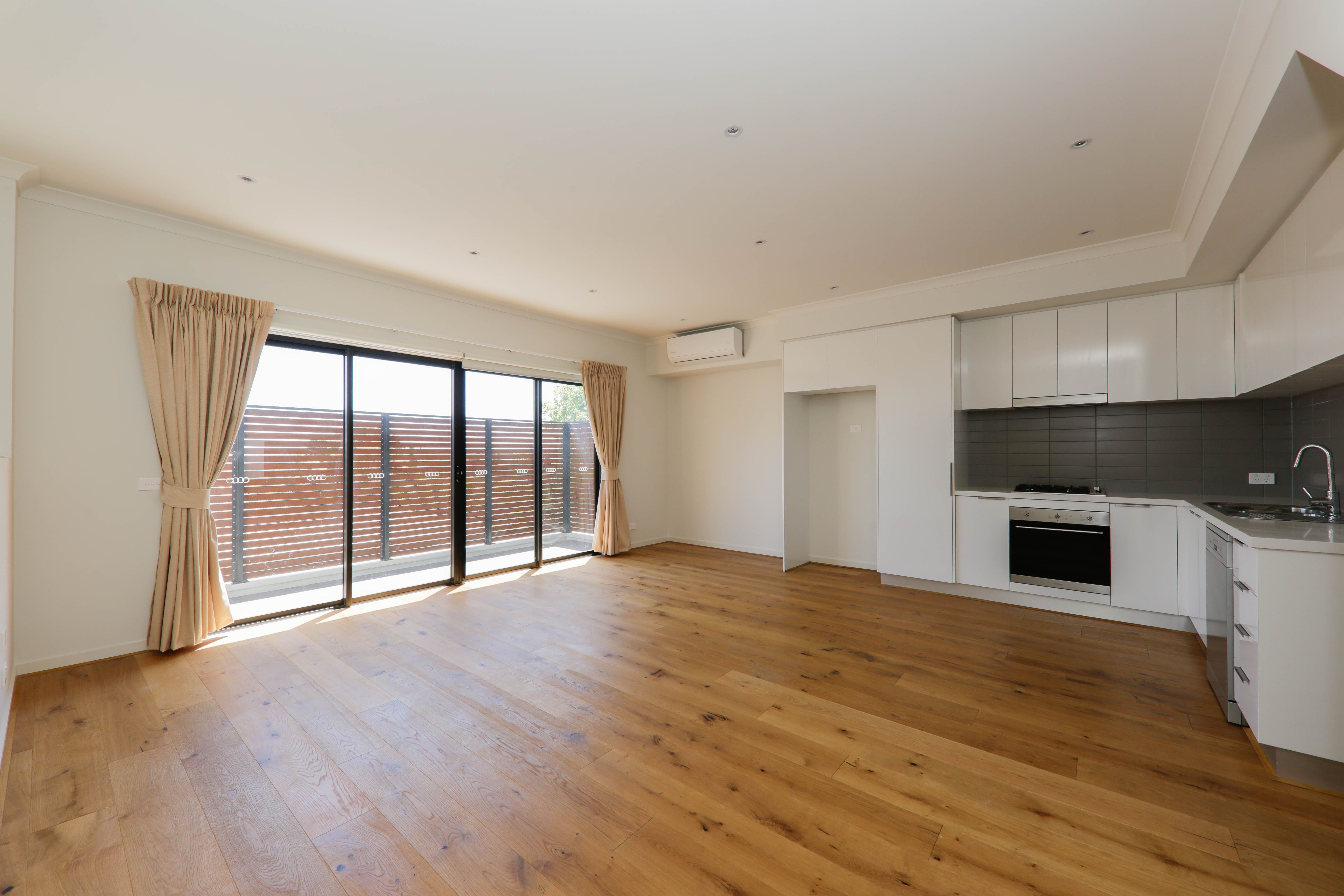 32 RATHMULLEN QDRT, DONCASTER VIC 3108, 0房, 0浴, Townhouse