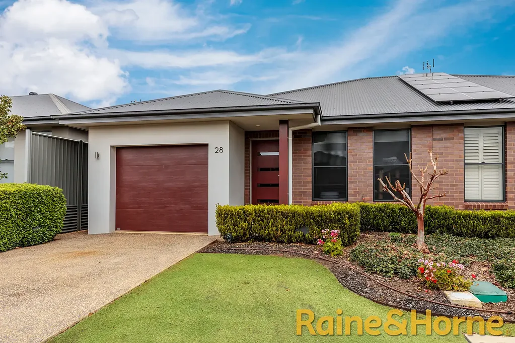 Dubbo 2 Bedroom Modern living in Secure Gated Estate