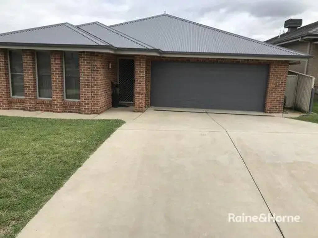 MODERN 3 BEDROOM VILLA