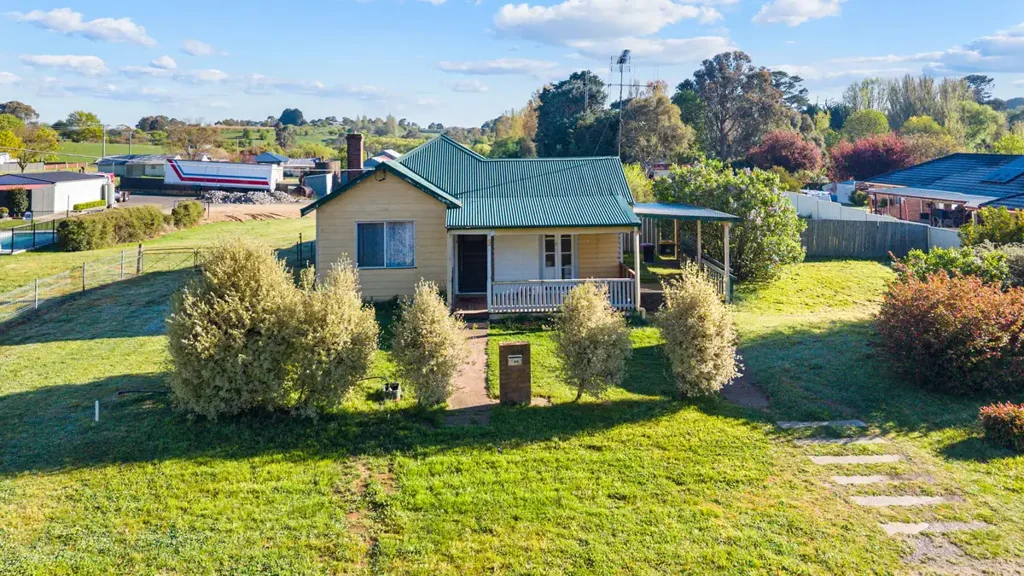 Crookwell 3कमरा A Cute Crookwell Cottage with Endless Potential