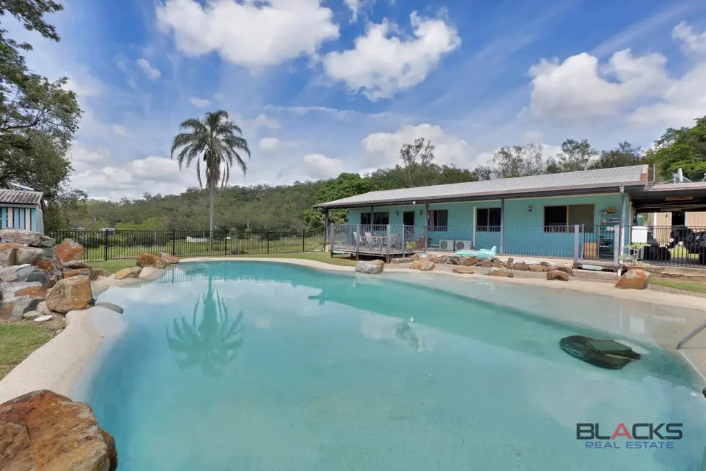 329 West Plane Creek Road, Sarina, QLD 4737