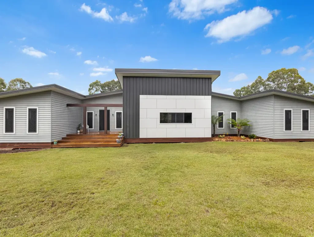 372 Honeyeater Drive, Walligan, QLD 4655
