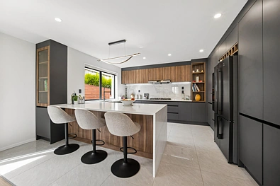 18A Glenveagh Drive, Mount Roskill, 6 Schlafzimmer, 5 Badezimmer, House