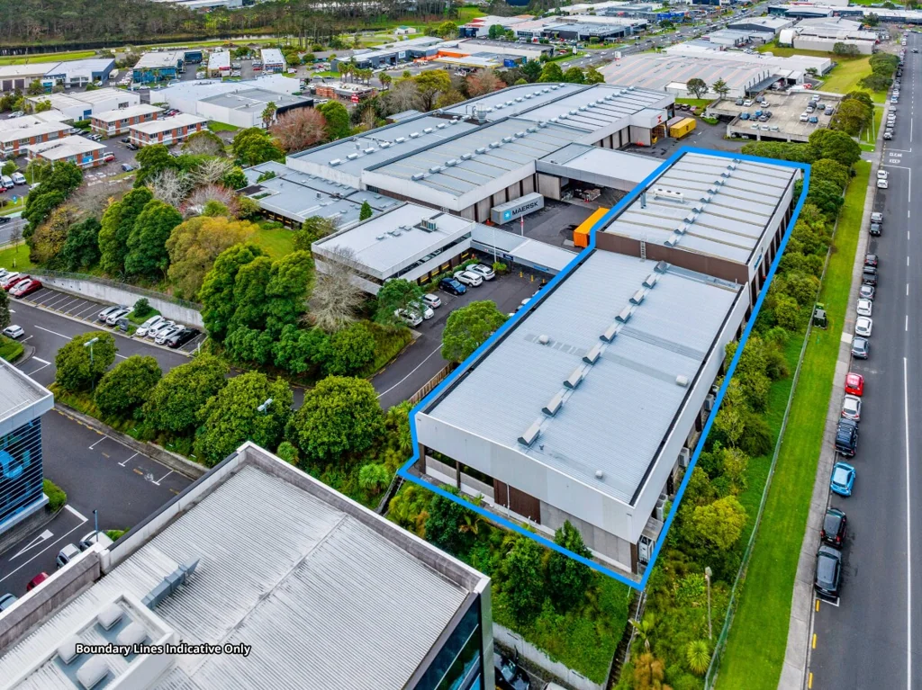 Rosedale 2,133 sqm on Constellation Drive!