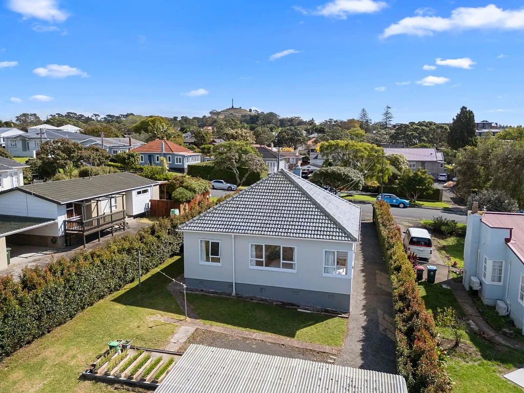 13 Kawau Road, Greenlane, Auckland City, Auckland
