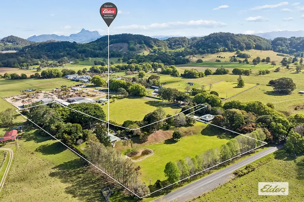 Dungay 5कमरा GRAND 5.9-ACRE PROPERTY WITH EXCEPTIONAL INFRASTRUCTURE & ENDLESS POTENTIAL