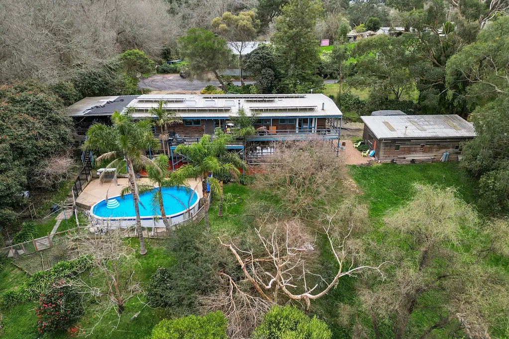 4 Clive Avenue, Healesville, VIC 3777