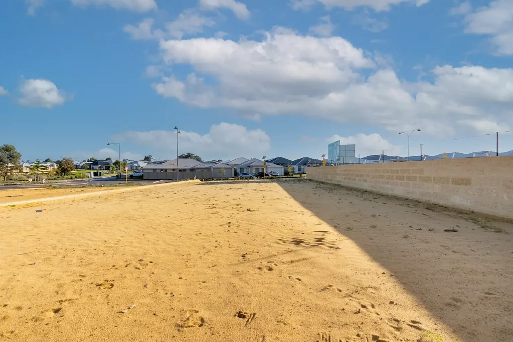Baldivis Build, Subdivide or Invest on This Versatile 736sqm Parcel